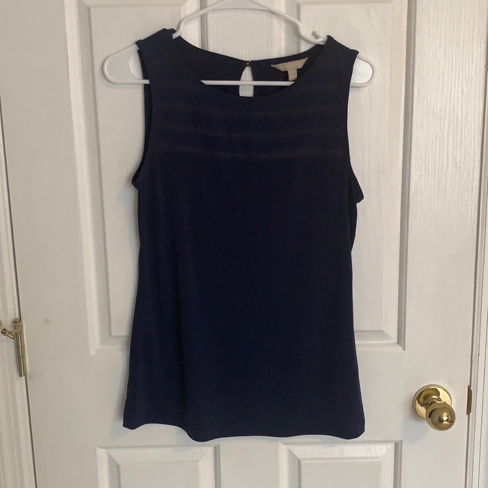 Sleeveless blouse